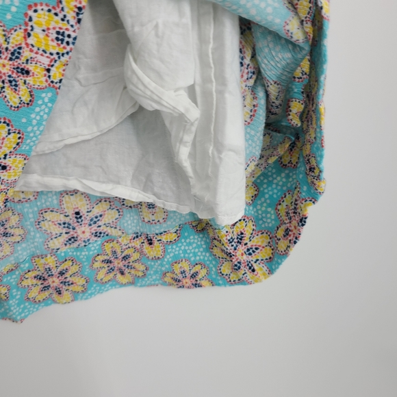 Crown & Ivy Retro Floral Print Shift Dress 8 - Picture 6 of 9